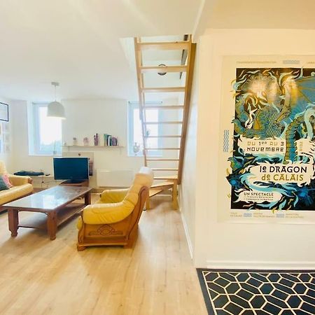 Appartement Renove Et Lumineux. Calais Exteriör bild